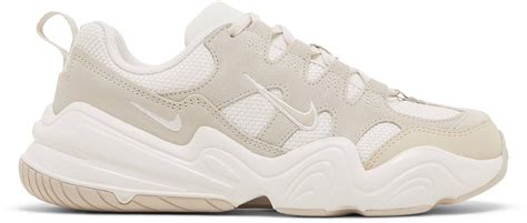 Nike Tech Hera Light Orewood Brown (Women's).